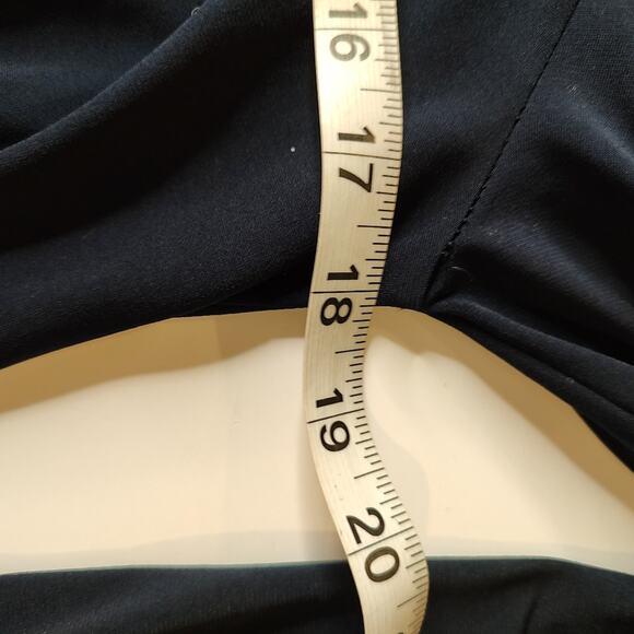 Calvin Klein Off The Shoulder Smocked Long Sleeve Top in Navy Blue Size Medium - Picture 4 of 8